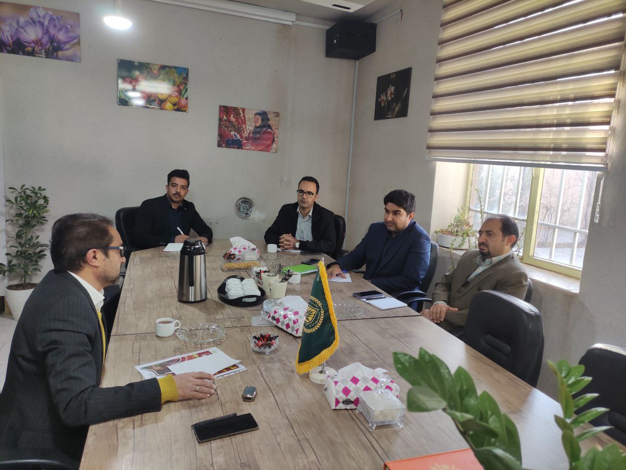 جلسه تیم اجرایی استارتاپ‌ویکند زرناب با رئیس سازمان نظام مهندسی کشاورزی استان